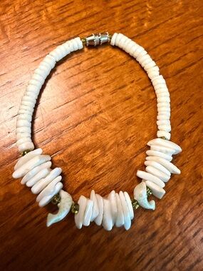 Puka Shell Bracelet 7” with dolphins